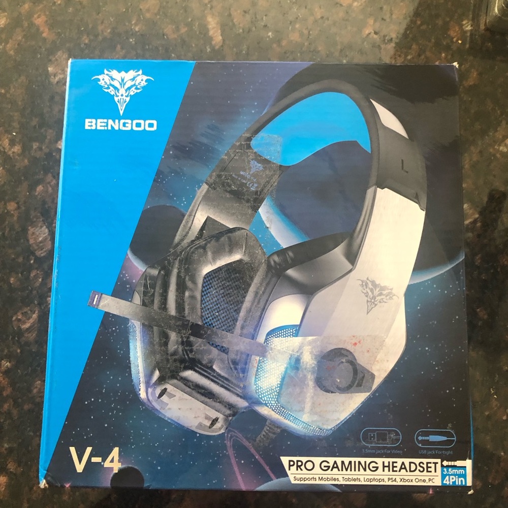 Bengoo Headphones brand new